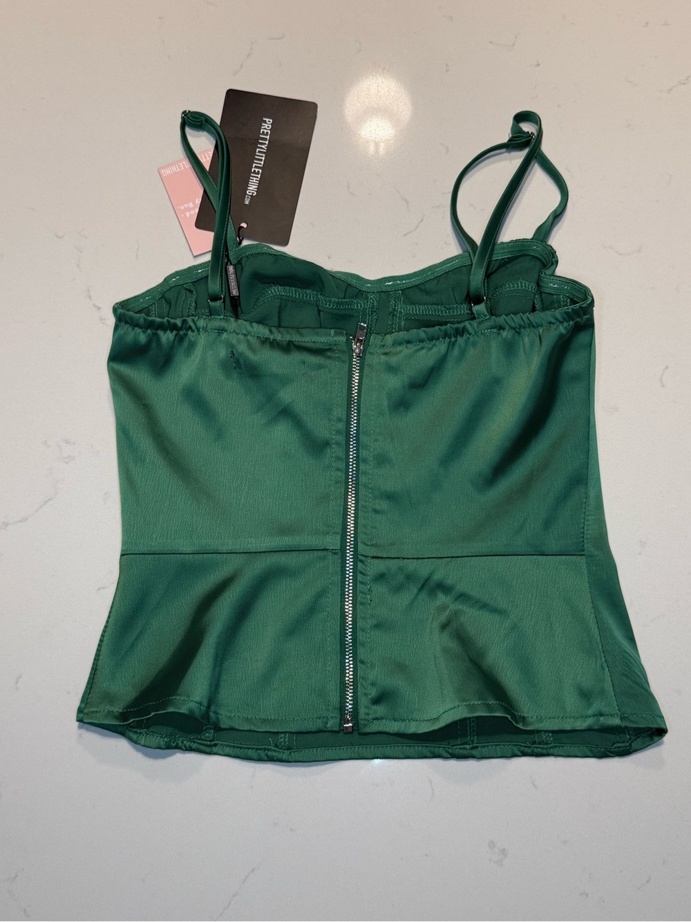 PrettyLittleThing Green Satin Boned Corset Top - Picture 2 of 10